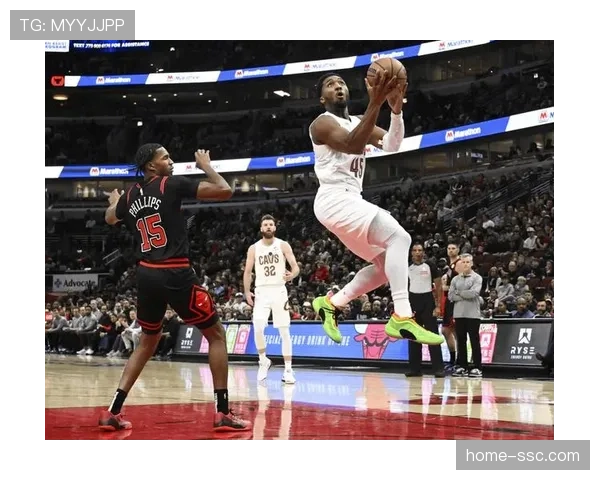 米切尔20+7+5但三分6中0 外线失准成骑士失利关键因素